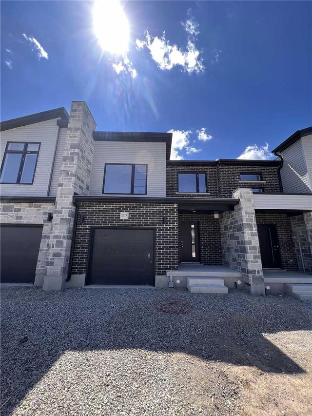 2978 Turner Cres, House attached with 3 bedrooms, 3 bathrooms and 2 parking in London ON | Card Image