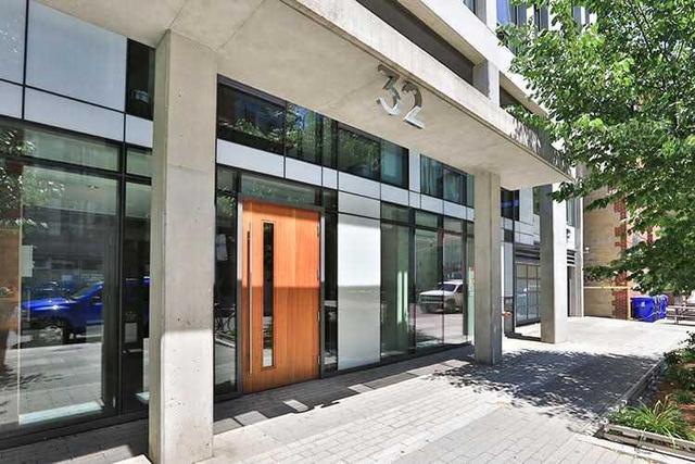 1004 - 32 Camden St, Condo with 1 bedrooms, 1 bathrooms and null parking in Toronto ON | Image 3