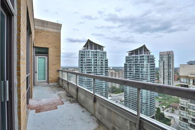 2905 - 156 Enfield Pl, Condo with 2 bedrooms, 2 bathrooms and 2 parking in Mississauga ON | Image 7