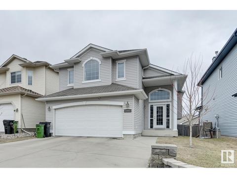 15407 47 St Nw, House detached with 5 bedrooms, 3 bathrooms and null parking in Edmonton AB | Card Image