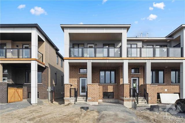 316 Catsfoot Walk, Townhouse with 4 bedrooms, 4 bathrooms and 2 parking in Ottawa ON | Image 1