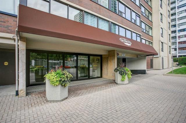1101 - 120 Duke St, Condo with 2 bedrooms, 2 bathrooms and 1 parking in Hamilton ON | Image 32