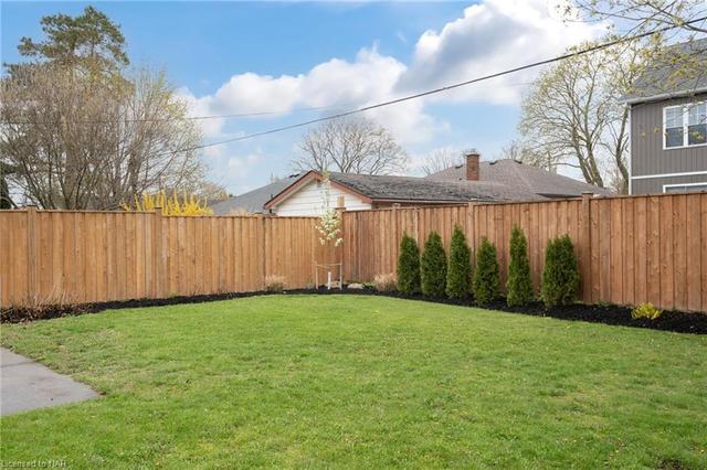 6 Robert Street, House detached with 4 bedrooms, 2 bathrooms and 4 parking in St. Catharines ON | Image 35