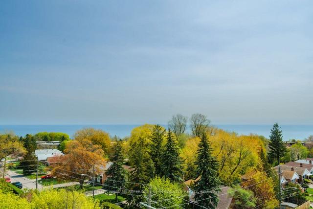 620 - 2201 Kingston Rd, Condo with 2 bedrooms, 2 bathrooms and 1 parking in Toronto ON | Image 2
