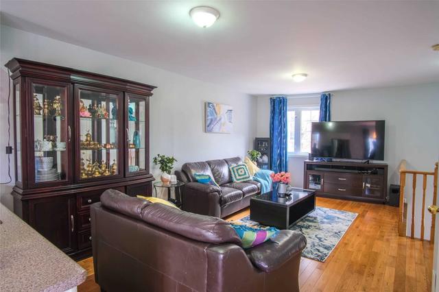 120 Trudelle St, Townhouse with 3 bedrooms, 2 bathrooms and 1 parking in Toronto ON | Image 25