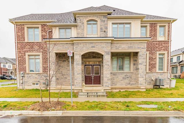 1155 Hamman Way, House semidetached with 4 bedrooms, 3 bathrooms and 2 parking in Milton ON | Image 1