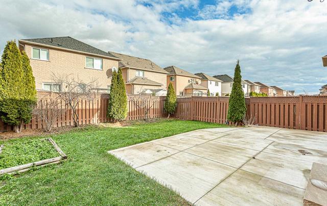8 Portstewart Cres, House detached with 3 bedrooms, 4 bathrooms and 6 parking in Brampton ON | Image 26