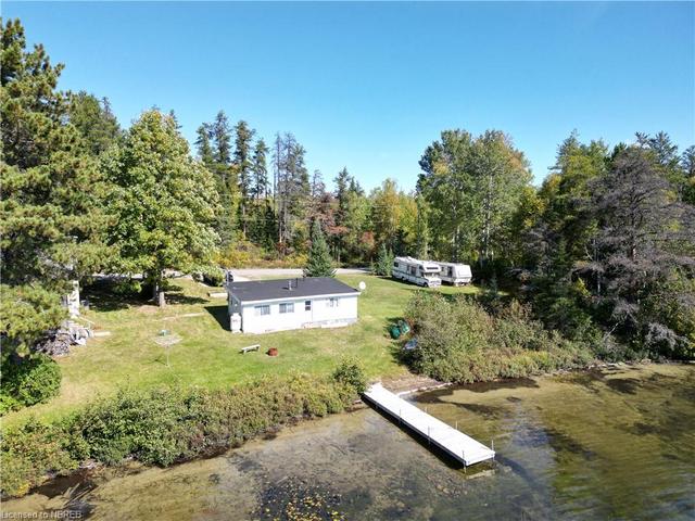 1232 Twin Lakes Road A, House detached with 2 bedrooms, 1 bathrooms and 6 parking in Hudson ON | Image 12