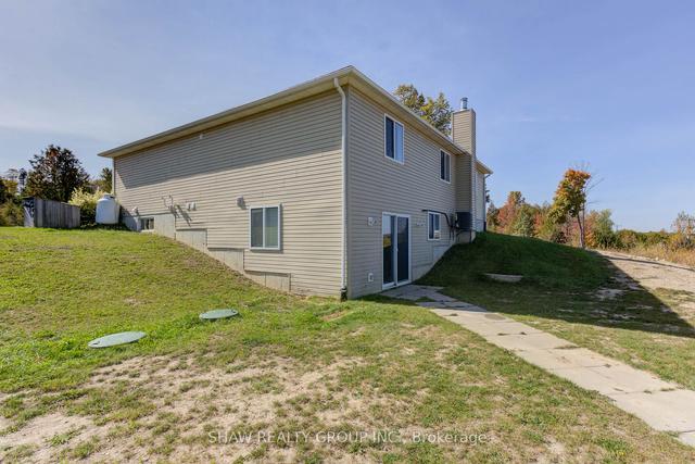 222195 Concession 14 Rd, House detached with 3 bedrooms, 2 bathrooms and 25 parking in West Grey ON | Image 15