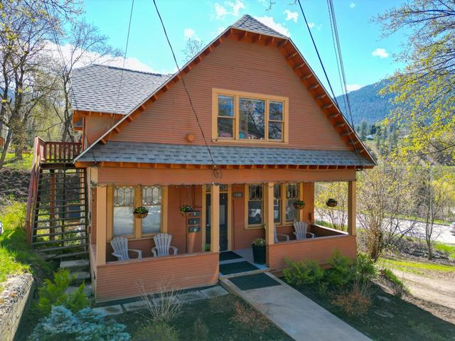 220 Silica Street, House detached with 4 bedrooms, 3 bathrooms and null parking in Nelson BC | Image 54