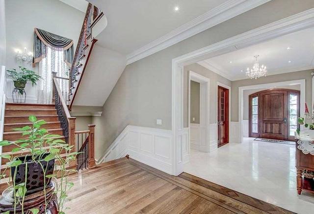 112 Glenayr Rd, House detached with 4 bedrooms, 7 bathrooms and 6 parking in Toronto ON | Image 9