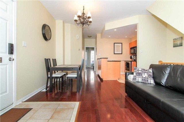 Th2 - 11 Niagara St, Townhouse with 2 bedrooms, 2 bathrooms and 1 parking in Toronto ON | Image 4