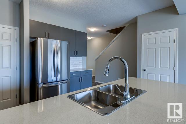 9955 222 St Nw, House detached with 4 bedrooms, 3 bathrooms and 5 parking in Edmonton AB | Image 10