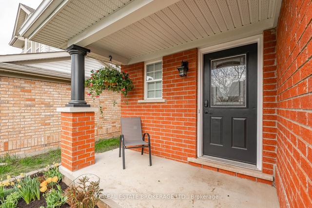 84 Southcreek Tr, House detached with 3 bedrooms, 3 bathrooms and 4 parking in Guelph ON | Image 23