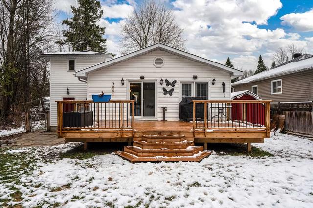 1082 Spruce Rd, House detached with 3 bedrooms, 2 bathrooms and 6 parking in Innisfil ON | Image 21