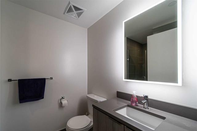 514 - 223 St Clair Ave W, Condo with 2 bedrooms, 2 bathrooms and 1 parking in Toronto ON | Image 4