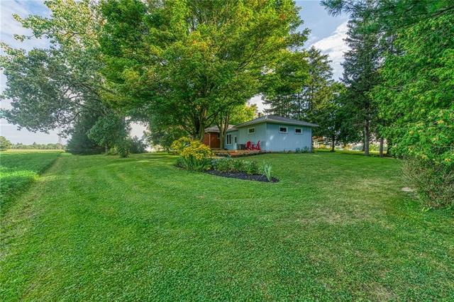 2097 Jerseyville Road W, House detached with 4 bedrooms, 1 bathrooms and 4 parking in Hamilton ON | Image 35