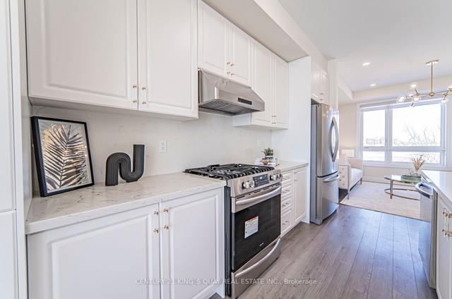3 William Russell Lane, Townhouse with 3 bedrooms, 3 bathrooms and 3 parking in Richmond Hill ON | Image 2