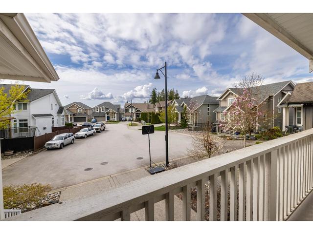 6076 163a Street, House detached with 3 bedrooms, 3 bathrooms and 6 parking in Surrey BC | Image 34