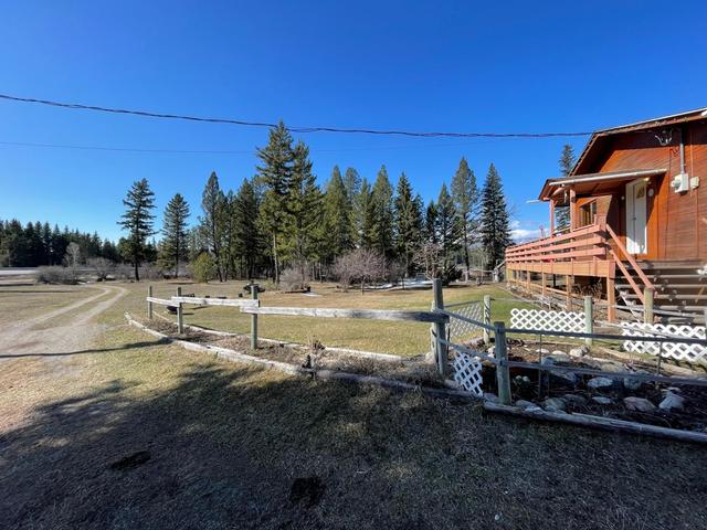 4561 Barleben Road, House detached with 2 bedrooms, 1 bathrooms and null parking in East Kootenay E BC | Image 54