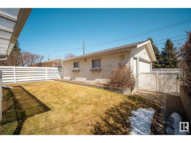 9249 86 St Nw, House detached with 3 bedrooms, 2 bathrooms and null parking in Edmonton AB | Image 7