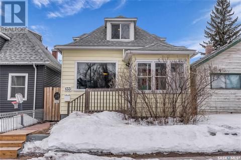 133 G Avenue N, House detached with 3 bedrooms, 2 bathrooms and null parking in Saskatoon SK | Card Image