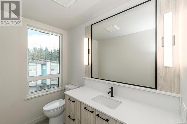 201 - 947 Whirlaway Cres, Condo with 3 bedrooms, 2 bathrooms and 2 parking in Langford BC | Image 24