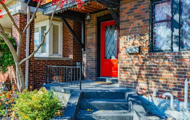 132 Hopedale Ave, House detached with 2 bedrooms, 3 bathrooms and 1 parking in Toronto ON | Image 1