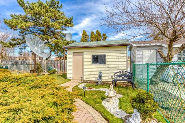 2205 Stir Cres, House semidetached with 3 bedrooms, 2 bathrooms and 2 parking in Mississauga ON | Image 30