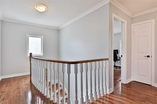 5414 Redstone St, House detached with 3 bedrooms, 3 bathrooms and 6 parking in Burlington ON | Image 19