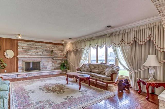 5937 North St, House detached with 5 bedrooms, 4 bathrooms and 6 parking in Niagara Falls ON | Image 39