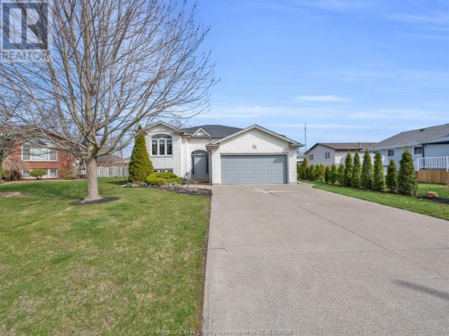 174 Purple Plum Drive, House detached with 3 bedrooms, 2 bathrooms and null parking in Kingsville ON | Image 48