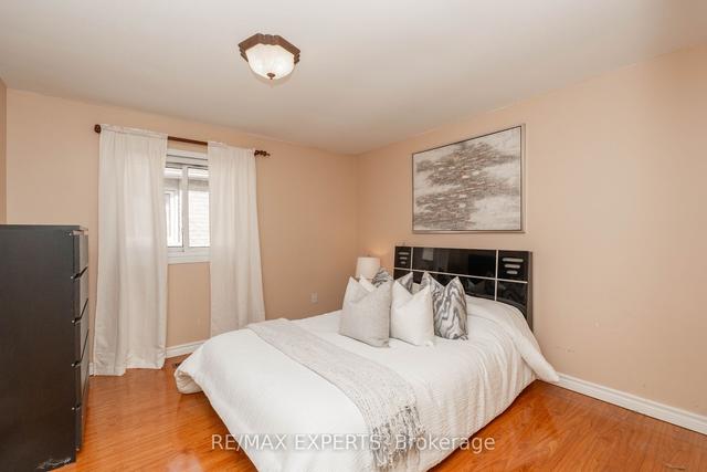 93 Galbraith Cres N, House detached with 4 bedrooms, 4 bathrooms and 6 parking in Markham ON | Image 11