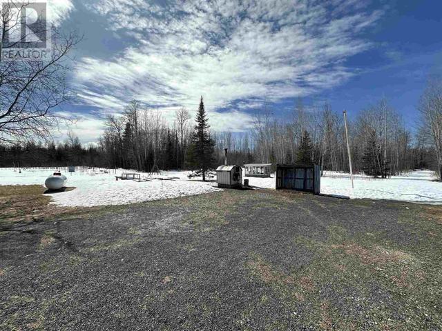1663 11 Hwy S, House detached with 4 bedrooms, 1 bathrooms and null parking in Cochrane ON | Image 7