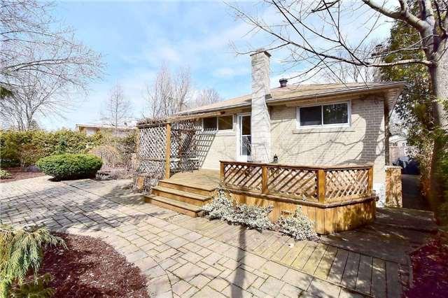 16 Knowles Cres, House detached with 3 bedrooms, 2 bathrooms and 4 parking in Aurora ON | Image 18