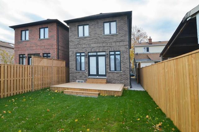 71 Twenty Ninth St, House detached with 4 bedrooms, 4 bathrooms and 3 parking in Toronto ON | Image 28