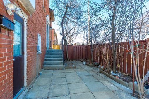 80 Massie St, House attached with 3 bedrooms, 3 bathrooms and 4 parking in Toronto ON | Image 2