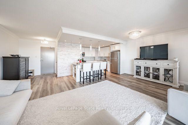 1801 - 500 Green Rd, Condo with 1 bedrooms, 1 bathrooms and 1 parking in Hamilton ON | Image 7