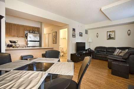 1002 - 3049 Finch Ave, Townhouse with 3 bedrooms, 2 bathrooms and 1 parking in Toronto ON | Image 6