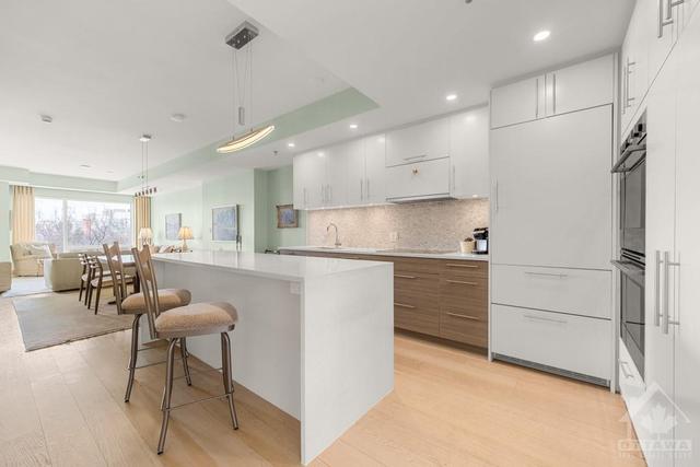 420 Sparks Street, Townhouse with 2 bedrooms, 4 bathrooms and 2 parking in Ottawa ON | Image 10