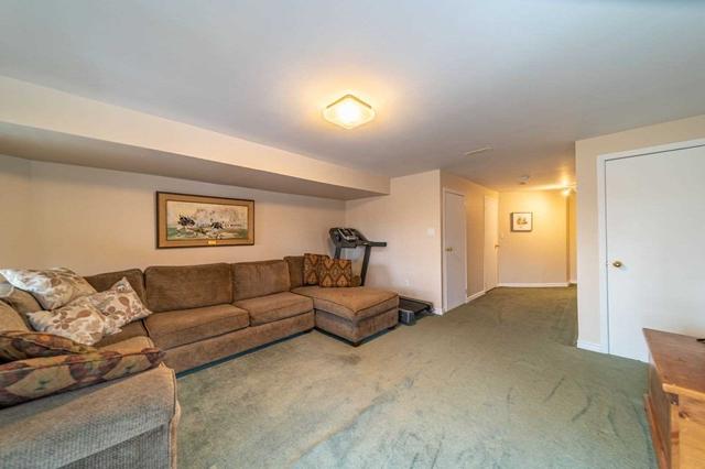 511 Winkworth Crt, Townhouse with 3 bedrooms, 3 bathrooms and 2 parking in Newmarket ON | Image 9