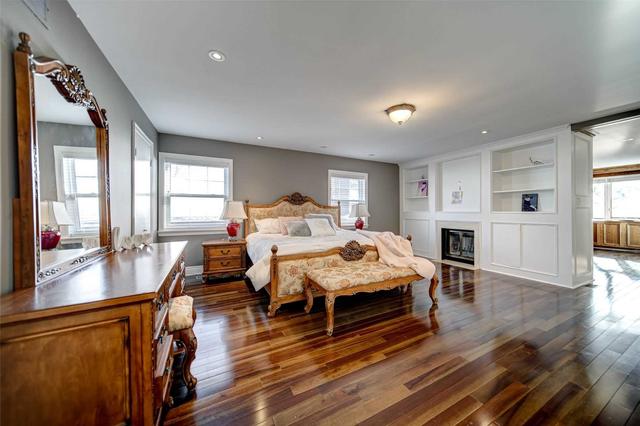 19 Bobwhite Cres, House detached with 5 bedrooms, 5 bathrooms and 4 parking in Toronto ON | Image 5