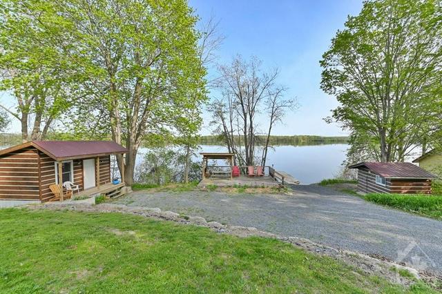 411 Ruuth's Lane, House detached with 4 bedrooms, 4 bathrooms and 8 parking in Greater Napanee ON | Image 24