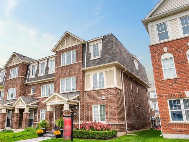 28 Metro Cres, House attached with 3 bedrooms, 3 bathrooms and 4 parking in Brampton ON | Image 23