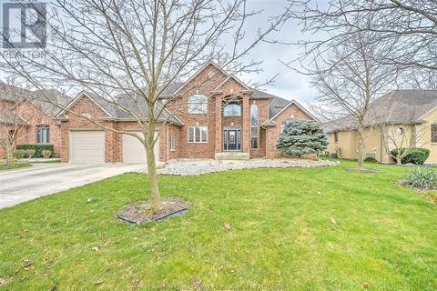 115 Fescue, House detached with 5 bedrooms, 3 bathrooms and null parking in Amherstburg ON | Card Image