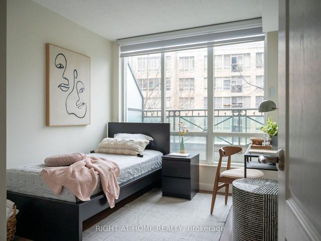315 - 205 The Donway W, Condo with 2 bedrooms, 2 bathrooms and 1 parking in Toronto ON | Image 17