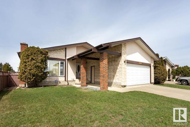 15232 118 St Nw Nw, House detached with 4 bedrooms, 3 bathrooms and null parking in Edmonton AB | Card Image