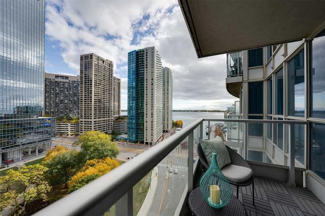 1403 - 8 York St, Condo with 1 bedrooms, 2 bathrooms and 1 parking in Toronto ON | Image 24