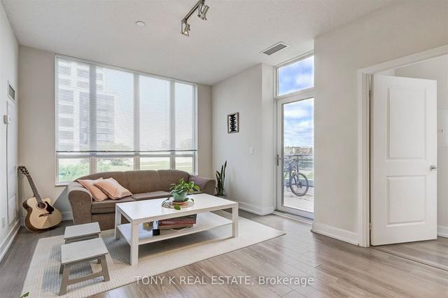 224 - 2 Eva Rd, Condo with 2 bedrooms, 2 bathrooms and 1 parking in Toronto ON | Image 1