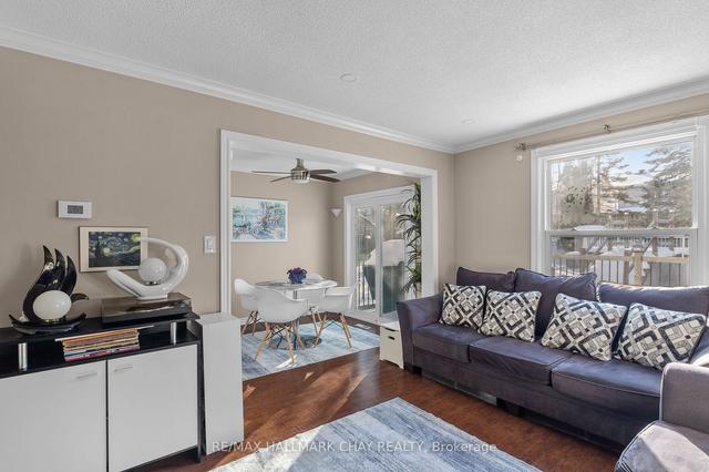 31 D'ambrosio Dr, House detached with 3 bedrooms, 2 bathrooms and 5 parking in Barrie ON | Image 7
